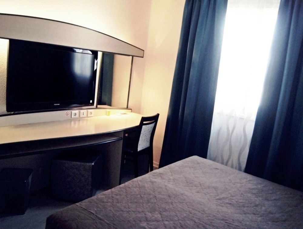 Citotel Hotel Le Capricorne Marmande Ngoại thất bức ảnh